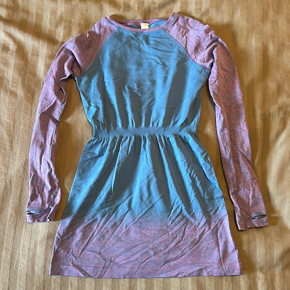 Ivivva long sleeve dress size 10 - with thumb holes!